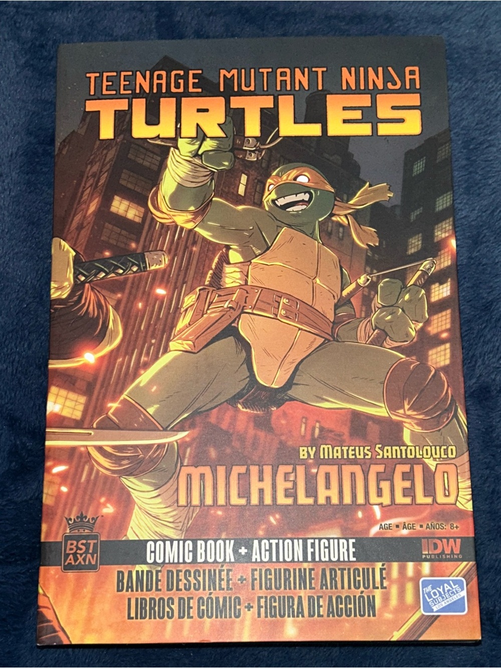 Teenage Mutant Ninja Turtles Michelangelo Comic Book+Action Figure